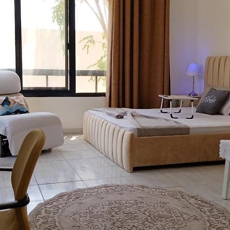 Jumeirah Beach Villa Dubai Exteriör bild